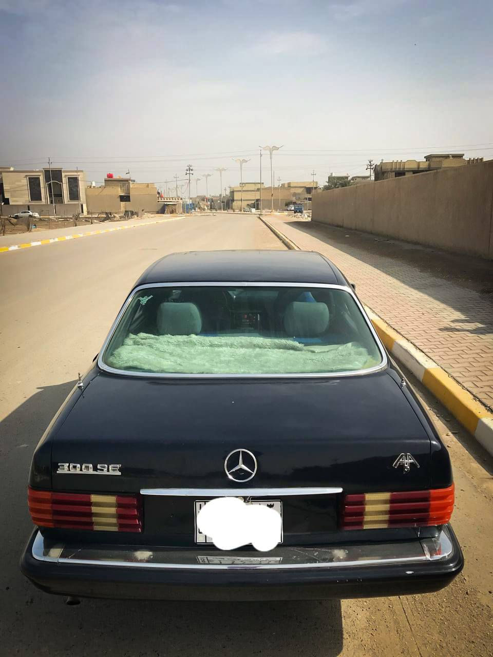 مارسيدس جامبو رائسي باب طويل رقم صلاح الدين صبغ عام بدون حادث بسمي سنويتها لغايه 26 محور مكينه وكير بطه 2500 مكينه وكير خير من الله  تخم تاير جديد باتري جديد تبريدها شغال صدر امامي خلفي جديد اربع جام كهربائي امراوس باولدز  العنوان قرب سيطرت الج قرب مطعم المرايا رقم موبايل ***********
