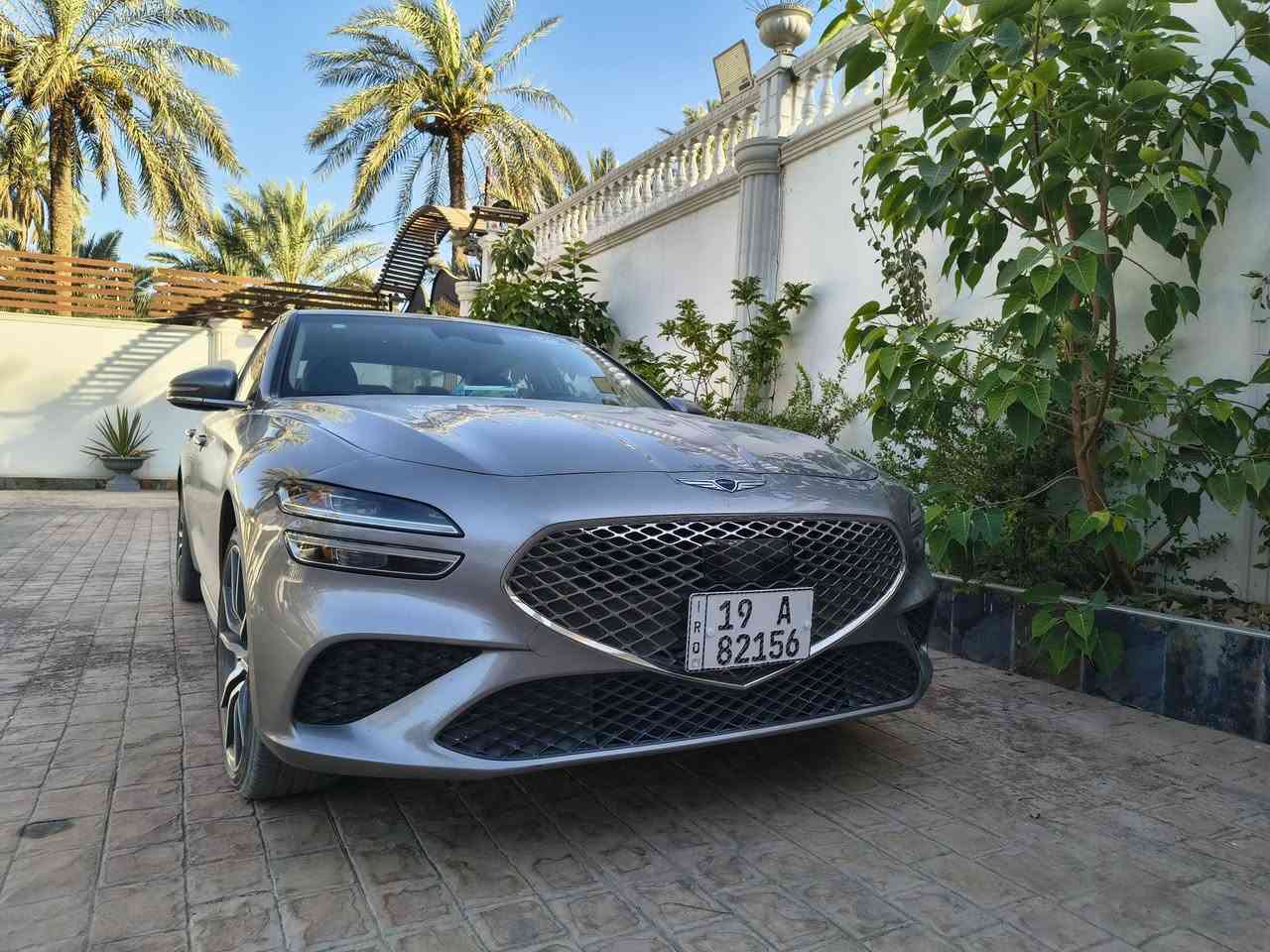 السعر 200
جينيسيس G70 مديل 25 شهداء كربلاء 

حادث موضح بالصور وبيها شخط هم موضح بالصوره مكحل 

اربعه سلندر 

ماشيه 25 

للبيع او مراوس بسياره اقل سعر 

***********
