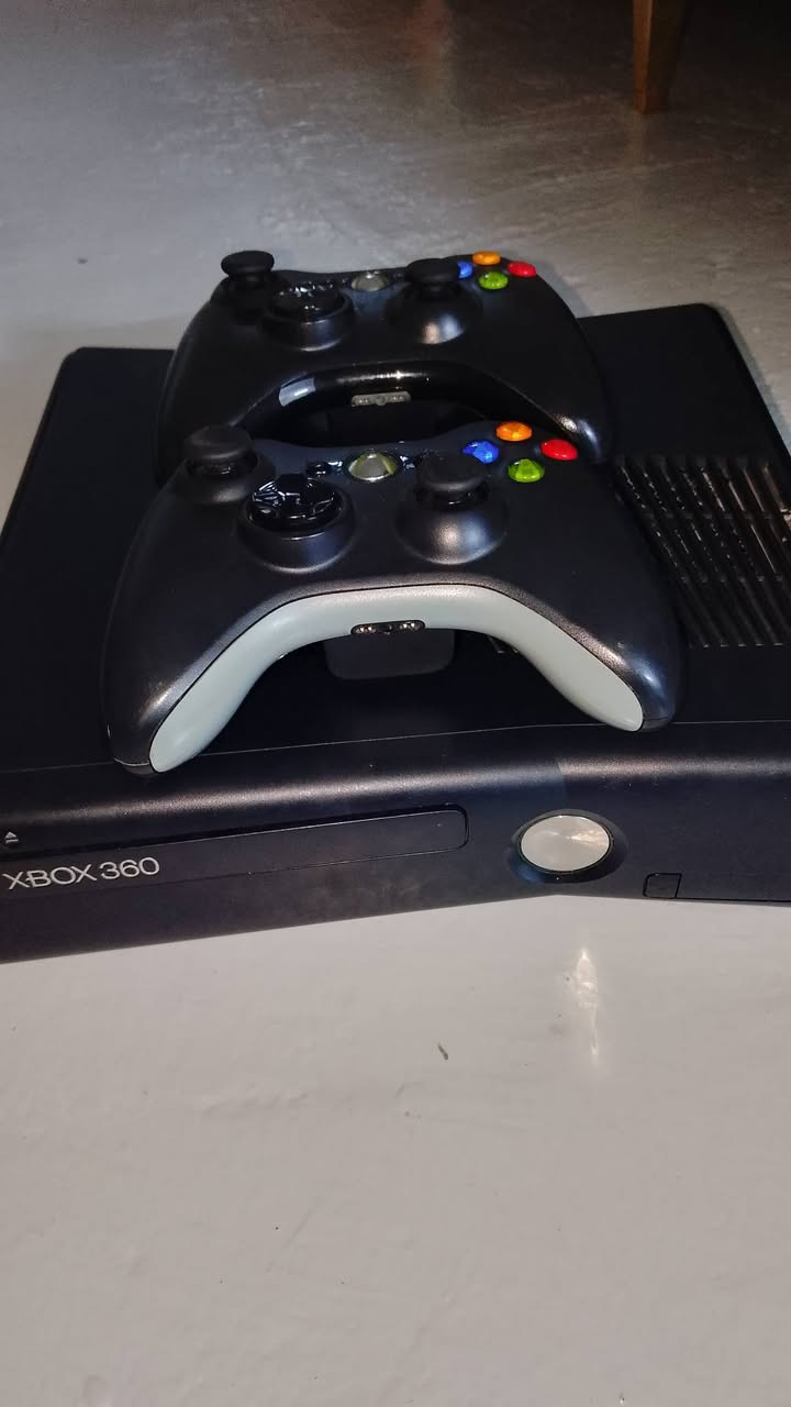 سلام عليكم بلي للبيع XBOX 360 جديد
1-يشغل 32 لعبه 
2-وياها جوستكين 
3- نوع XBOX 360 
السعر 100 الف قفل ما بيها مجال عنوان خانقين اركوازي


**إذا كنت صاحب هذا الإعلان وتريد حذفه لأي سبب، رجاءا أرسل رسالة إلى الدعم الفني**