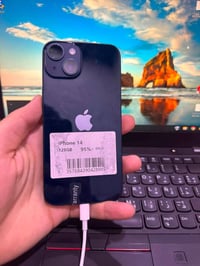 آيفون ١٤ • ١٢٨ • بطارية ٩٤