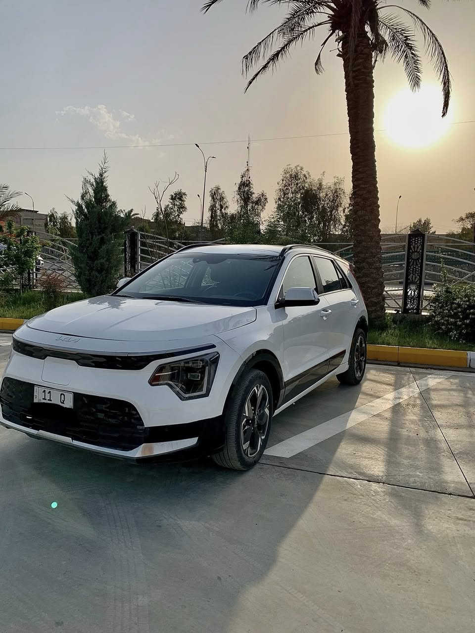 السلام عليكم 

للبيع كيا نيرو فول كهرباء 2023

•بصمه تشغيل عن بعد 
•مقاعد جلد + تدفئه 
•شفتات ب الستيرن
•فول رادارات 
•قياده ذاتيه 
•تنبيه الخروج عن المسار 
•متطور واحد الشحنه تمشي 420 كيلو

السياره فول مواصفات ماعدا الفتحه 
حادثها بنيدها البلادي معدله على كد الضرر 

الموقع : ديالى بعقوبة 
***********
