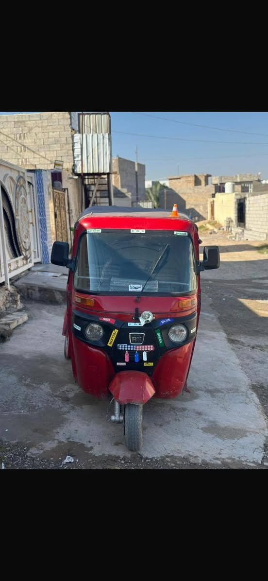 السلام وعليكم تكتك للبيع موديل اوراق كامله ١٨ شهر ٢ كشر كدام عينك مكاني بغداد الدوره محرك تجفيت جديد عل سحك مابيه نقص اخياس ما بيه ***********واتساب
او مراوس tvs
