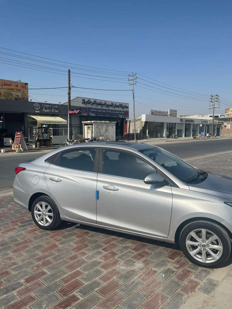 شانجان  ال سفن موديل 2024 ماشيه 22الف السيارة بأسمي تحويل مباشر مواصفات گير اوتو فتحة سقف ريمومت عدد 2 السنوية لحد 2029 شاشة وجام 4 اوتو  كاملة المواصفات اخت الجديدة سعرها105 وبيها مجال  للتواصل *********** مكاني كربلاء
