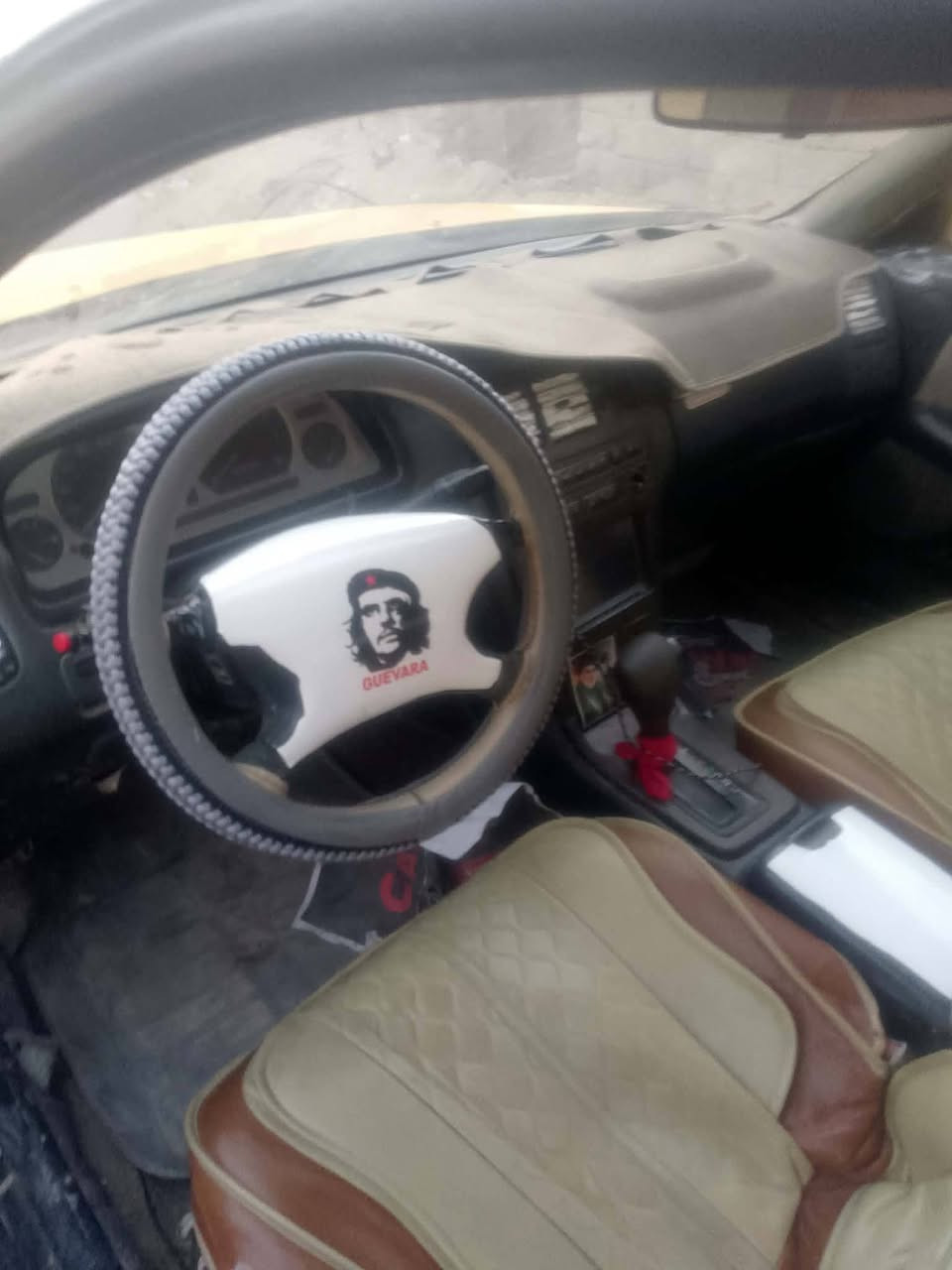 سلام عليكم مارك للبيع مديل 93 السياره كفالة من الضربة القويه والكص ونقل محرك وكير جديد ونجي حداده توني مسويه تخم تاير كهربائيات فول العنوان ناصريه مركز سعر35الاستفسار عله هاذه الرقم ***********
