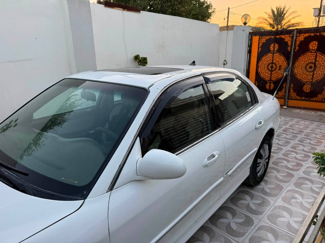 سياره سوناتا وفود موديل 2002 رقم بغداد دولي باقي على استلام الوحات وارد امريكي حادثها جاملغ خلفي والباقي مكفول 
جاهزه من كلشي محرك 2400 او كير اوحداديه اوتخم تاير 
كهربائيات كلها شغاله شاشه كامرى التبريد عوزه غاز 
السعر 53 اوبي مجال مكاني بابل القاسم ع للأستفسار اتصل 
*********** الرقم بي واتساب
