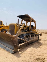 بلدوزر كتر دي سفن مكفوله كفاله عامه السعر 20وبيه مجال  07804313478