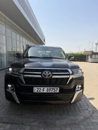 السعر ٣٩٥ ورقه وبيه مجال شي بسط 🔥 ماكو بهيج سعر 🔥  لاندكروز ٢٠١٦ فطيم ...