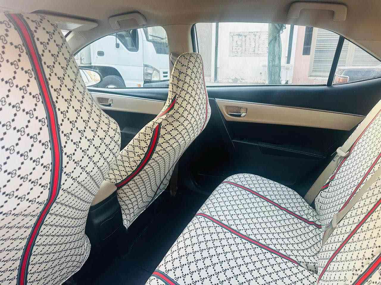 السلام عليكم

كورلا موديل 2016 رقم  ( بغداد ) باسمي 

ماشية 📍 39995 📍 فقط 
السياره استخدام شخصي جدا 
مواصفاتها معروفه 
تحكمات ستيرن جهتين ✅ شاشه وباقي المواصفات 
حادثة امريكا باب عكس السايق مبدل مطابق 
وهنا بالعراق بيها باب خلف السياق مبدل مطابق 
وصبغ  نصف جاملغ خلفي نفس الجهة 

كير محرك مكفولات شلعتها فول ✅
تبريد ثلج ✅
صدر امامي خلفي جديد ✅
السياره خير من الله ومماشيه اخت الزيرو 

معروضه 129 $ وبيها مجال 
مكاني بغداد الجديدة 
متواجد ع الفيس بوك 
و ع الواتساب والرصيد ع الرقم التالي 
*********** بغداد, العراق
