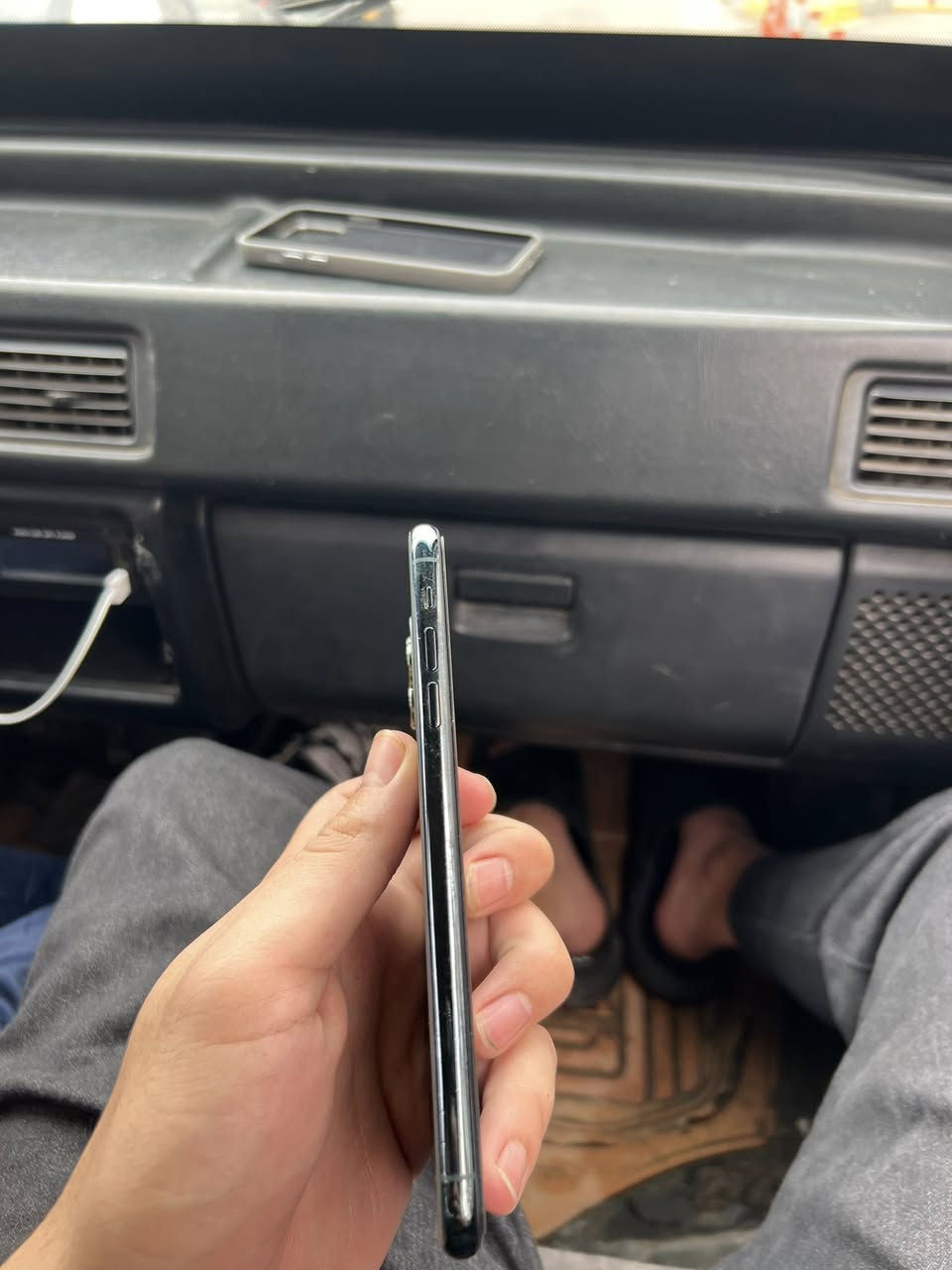 سلام عليكم
آيفون ١١ برو ماكس 
ذاكره ٢٥٦ 
بطاريه ٨٦ حقيقه لا مصعده ولا مبدله
حاسبه شرط لا يعبر هوى ولا شي 
السعر خاص لان حشى القارى ولد حرام يكسرون بحلال الناس 
من رخصة الادمن الطيب


**إذا كنت صاحب هذا الإعلان وتريد حذفه لأي سبب، رجاءا أرسل رسالة إلى الدعم الفني**