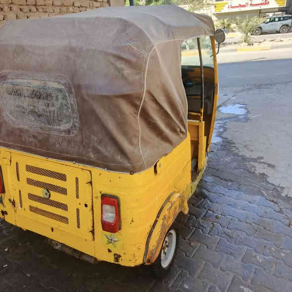 السلام عليكم تكتك للبيع موديل 2018 مكينه ناعمه تجفيت جديد  لاتنقيص ولا تبخير كهربائيات شغاله أوراق اصلي جاهزه كبل للشارع ماناقص اي شي السعر مليون و700 وبيها مجال قليل حك الجيه مكاني بغداد الاستفسار على الرقم‏ ‪***********‬‏ ما متواجد على الفيس
