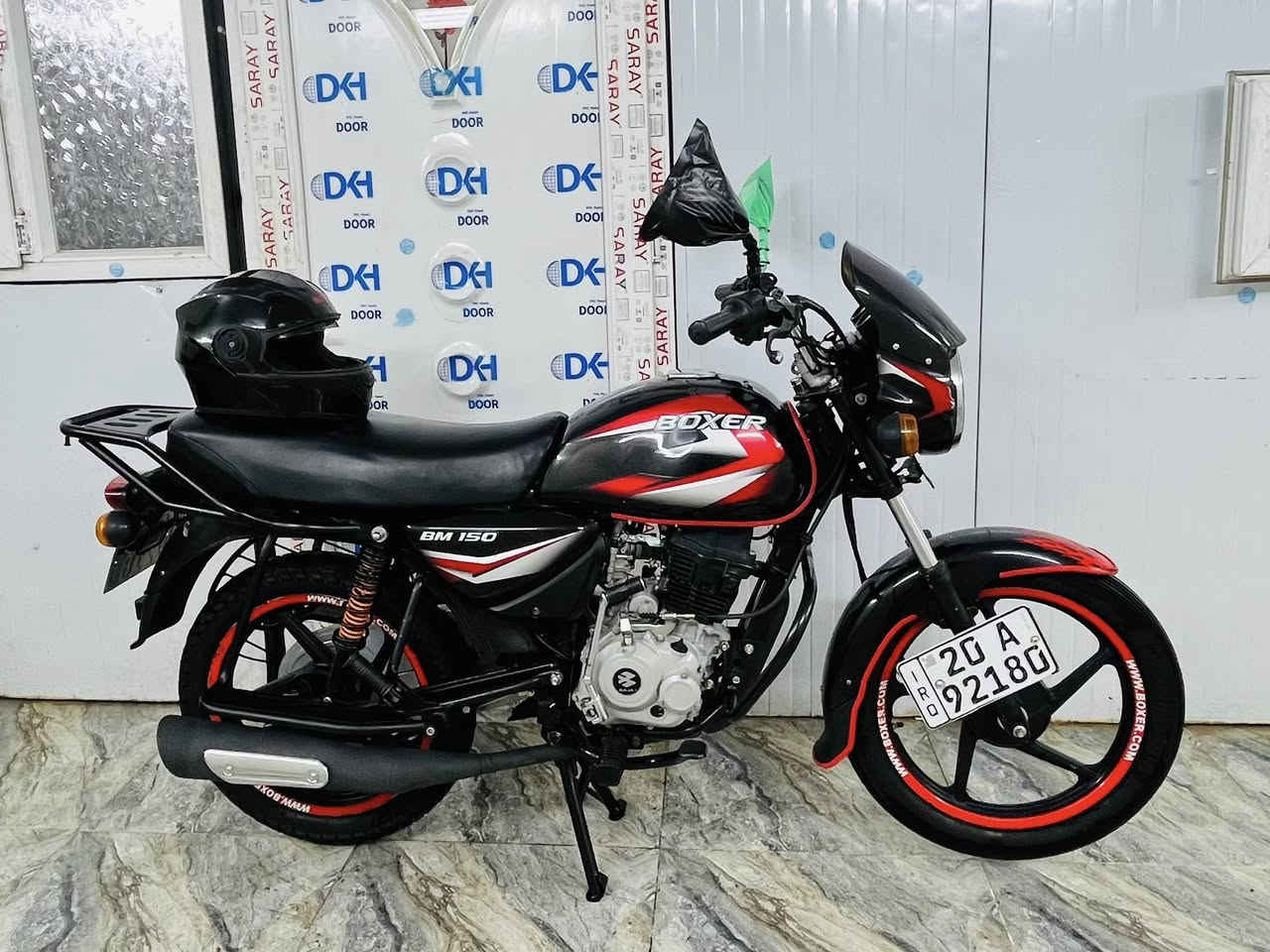 يالله سلام عليكم بوكسر 
موديل 2021شكل ال 22 مرقم ديالى انكليزي ام  الدوسات دراجه مكفوله كفاله عامه مكفوله من الشخط دراجه مال جناي شرط بنضافت 2025 برغي مابيها نقص يعني ربع مذب عليها دراجه اخت زيرو وبعد احلى من الصور تجي وشوف بعينك مكينه مكفوله لا تبخير ولا. تنقيص (شراي اتصل وداللل الموقع ديالى بعقوبة طريق بهرز مقابيل الفوج السابع 
بيع بالنقد والقصط ماستر رافدين فقط (***********
