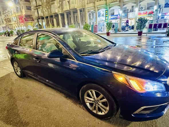 السلام عليكم 
سوناتا للبيع 2016 
وارد أمريكي 
مكينه وكير كفاله 
المكينه ما مفتوحه 2400 GDi 
داخله للعراق كسر جامعه وسرقة مسجل 
بل عراق صار بيه بارد بل جاملغ الأمامي الأيسر وبدلته بنفس ألون والقديم مالتها موجود 
والباقي كفاله  
تبريد قبل شهرين بدلت منضومه كامله 
صور مال امريكا بل منشور 
السعر 120 وبيها مجال 
رقم الهاتف ***********
