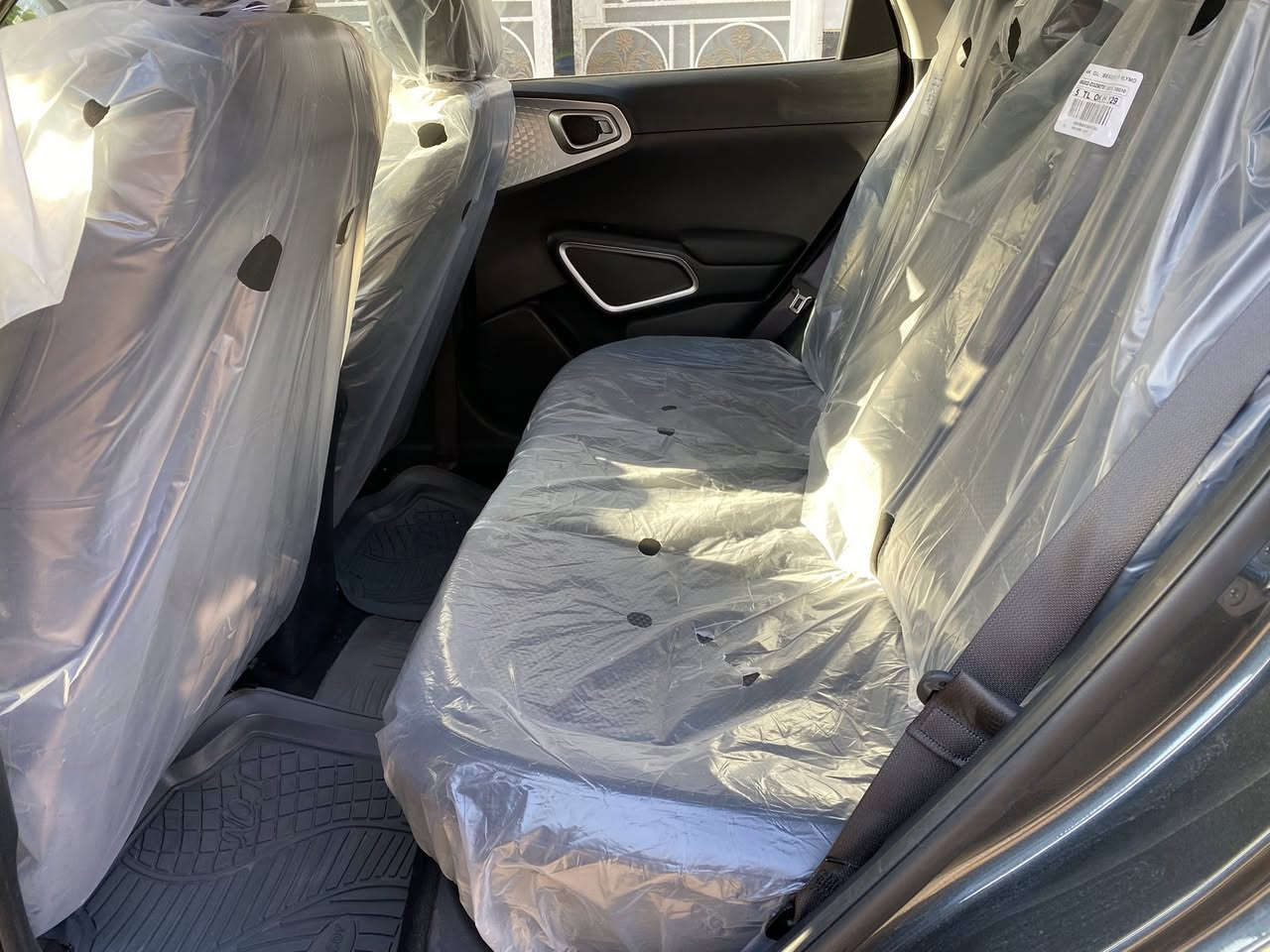 السلام عليكم
كيا صول موديل 2025وارد أمريكي حادثها باب وجاملغ مبدلات بنفس اللون وصبغ نص بنيد بدون ايرباك راجع سستم  بدون شواصي اولغود

ماشية ٢٥ الف مكينة 2000 دوش تحكم استيرن نظام توقف ذاتي حساسات رادارات جانبية نظام يكو شاشة كامرة دواره رقم النكليزي الجديد ابسمي مكاني بغداد الجديده السعر 157 وبيهامجال***********
