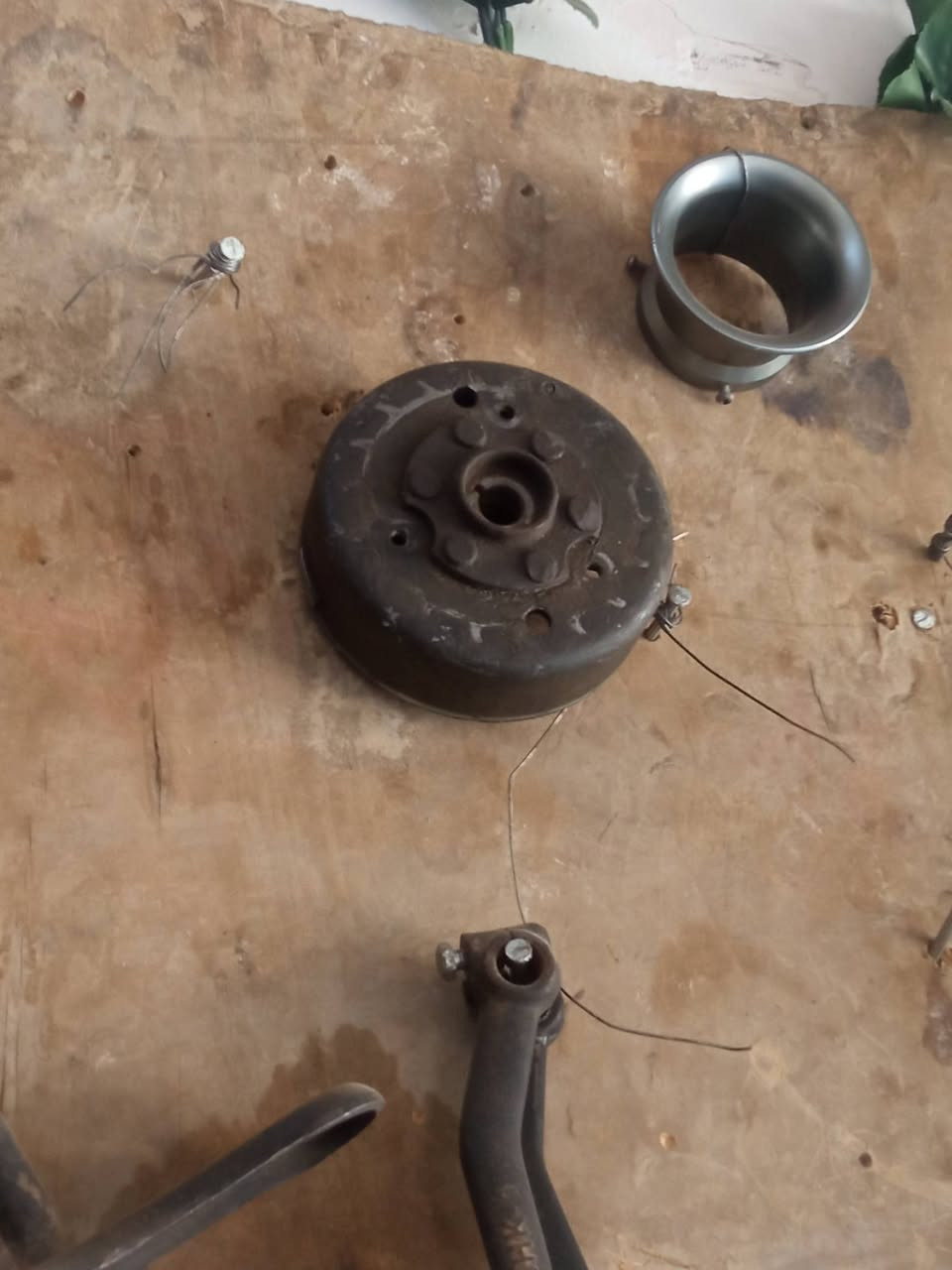 كابريتر ماكس ب 15 شغاله رقمي ***********
بجم عدله، ب 10

دبل خلفي بلادي عدله ب 10

فلاوين ماكس ب 10

بوق كابريتر قفاز 5

مروحه رياضي ماكس ب 5 

قبق هندر ب 15 

كور ماكس ب 25
