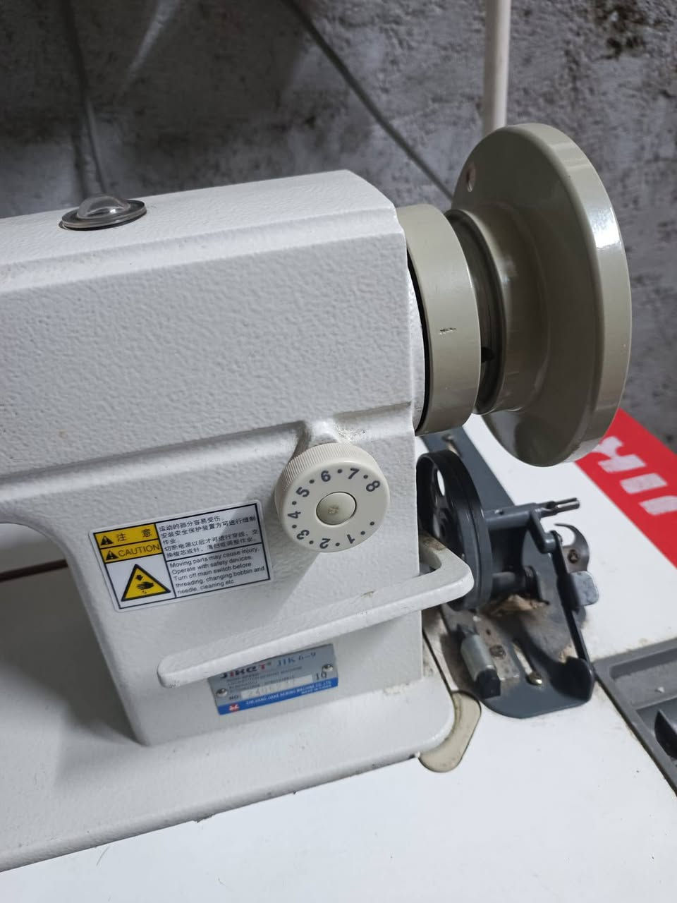 سلام عليكم عندي هاي المكينه البيع جديده والله مشتريته  ريده سعر 350


**إذا كنت صاحب هذا الإعلان وتريد حذفه لأي سبب، رجاءا أرسل رسالة إلى الدعم الفني**