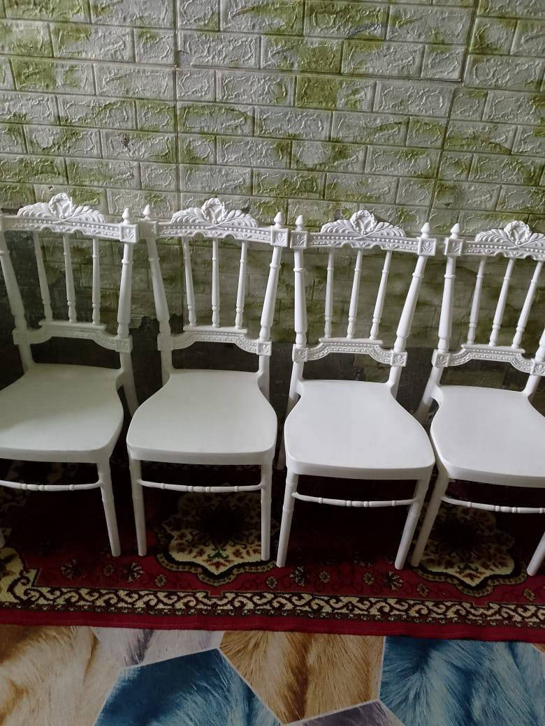 السلام عليكم كراسي 4عضم السعر 65الاصلي عضم


**إذا كنت صاحب هذا الإعلان وتريد حذفه لأي سبب، رجاءا أرسل رسالة إلى الدعم الفني**