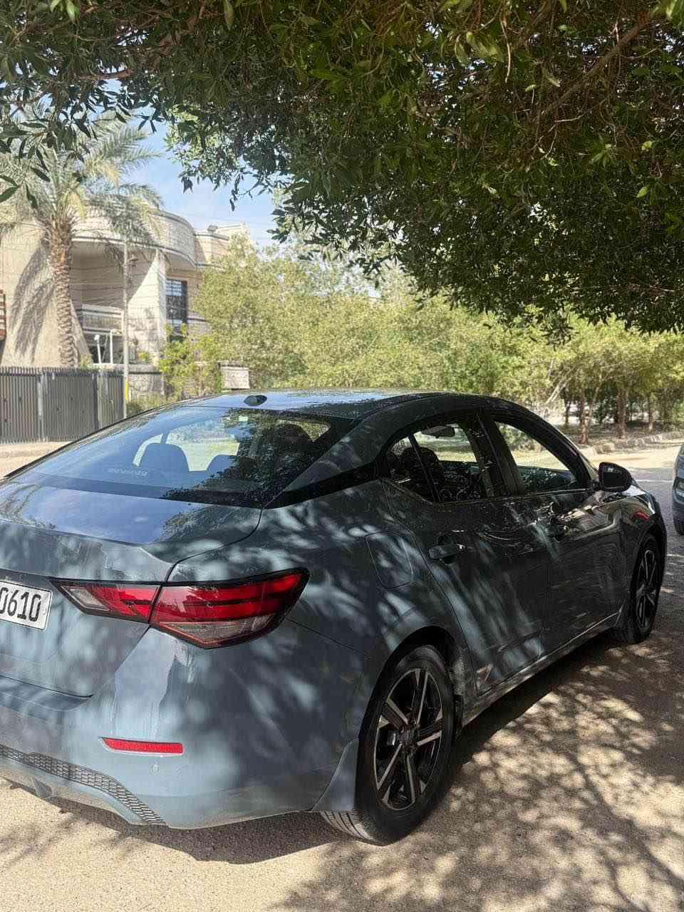 سلام عليكم نيسان سنترا SV ٢٠٢٤ ماشية ٦ الاف
(لون سمنتي ) بدون ايرباك الحادث خلفي وموظح بالصور 
ومصلحة تصليح جيد جدا 
المواصفات ….
بصمة رادارات ٣٦٠ امامي وخلفي ونقطة عمياء
تحديد مسار ، كروز سرعة 
تحكم ستيرن ، الداخل فيس لفت  اصدار رياضي
الدركة حرف D شاشة وسطية كامرة خلفية دوارة 
حساس خلفي
المحرك ٢٠٠٠ / ٤ سلندر  ما تصرف بانزين تفولها اذا محسن ب ٢٨ الف تمشيك اسبوعين
رقم بغداد ب اسمي تحويل مباشر 
السعر النهائي ١٦٨ ورقة 
بيع او مراوس مع جارجر هيمي 
*********** Colombo, Sri Lanka
