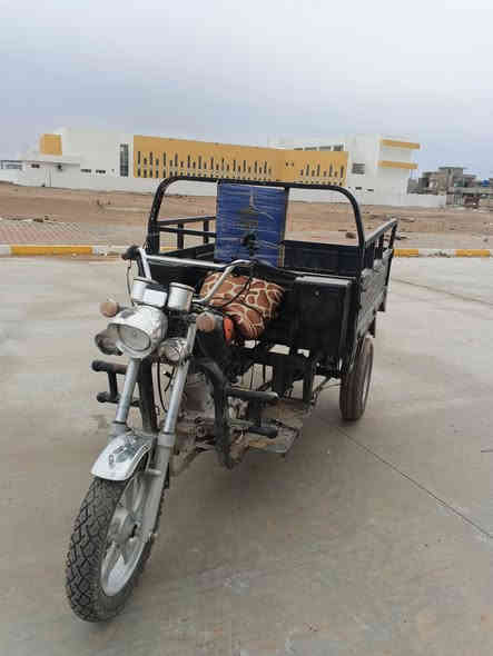 سلام وعليكم شباب ستوته للبيع موديل 16ول مكينه 25ستوته نضيفه أي عيب ما بيه كهربايت شقاله ناقصه باتري السعر 850وبيه مجال الشراب يجي خاص عنواني شرك الطارق الرقم***********
