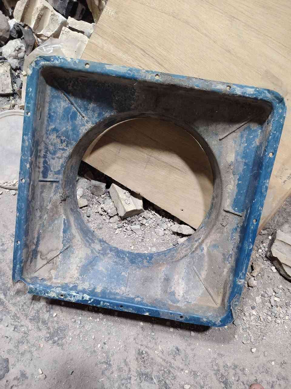 للبيع قيم واخذ.  ***********
