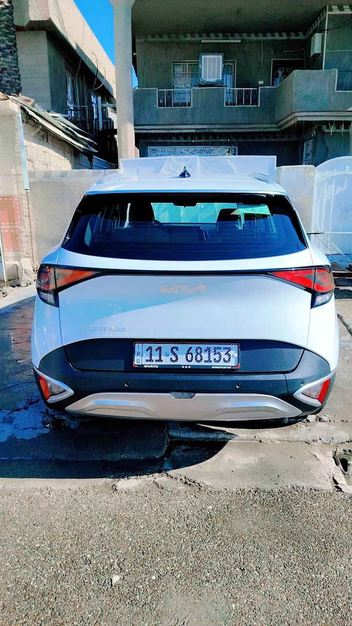 سبورتج خليجي كفاله الموديل : 2023
ماشيه،50 
بصمه  
انضمه قياده
تشغيل عن بعد 
حساسات امامي خلفي 
 شاشه +عداد دجتل 
كامره دواره 
بصمت ابواب 
ترحيب عند لاقتراب 
مثبت سرعه 
داخل بيجي 
محرك 2000 دوش 
شاحن واير لس 
الصابيح الماميه LED
المصابيح الخلفيه LED
مانع انزلاق 
شاشه ابل كار بليل +جي بي اس 
انذار عند الاقتراب
اشاير بل مري
السعر220$
الرقم بغداد  باسمي
مكانهه بغداد المحموديه 
سياره جديده متصرف دينار عليه
للاستفسار ***********
