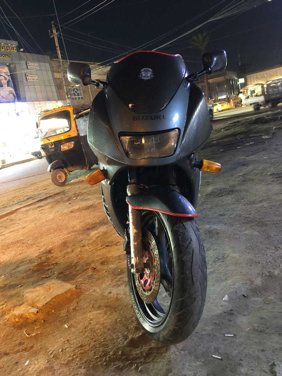 سلام عليكم بطح قرش مكينه400 الدراجه كامله خير من الله مكفوله مكينه او شاصي او اوراق كامله ومدفوع كمرك المكان بغداد حي اور السعر1400 وبيها مجال حك الجيه الرقم***********
