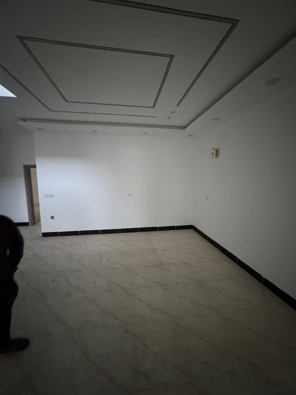 دار للبيع 185 متر زراعي
حي الواسطي خلف محطة الواسطي 
التفاصيل الدار  اتصال على ارقام التالية 
***********
***********
