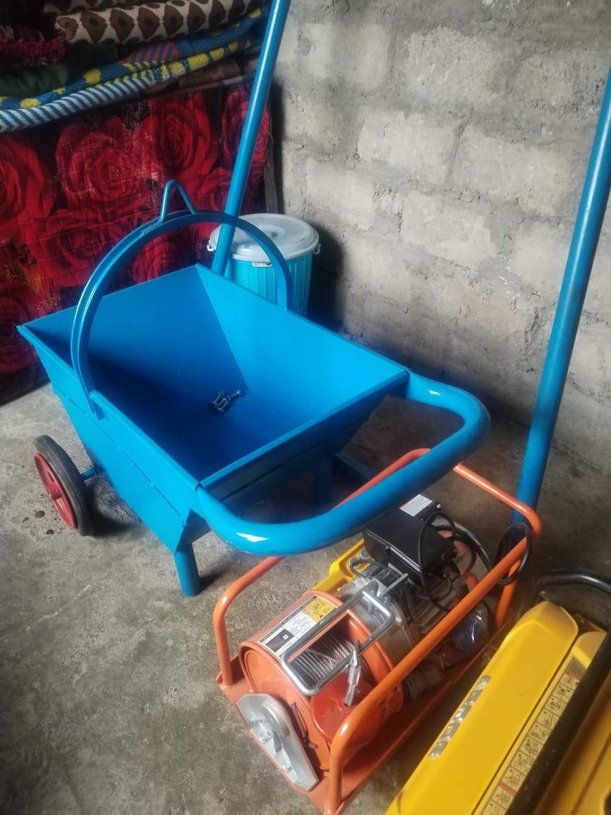 ونج للبيع حموله 500 كيلو
مكلف بل نشر 

رقم صاحب الونج ***********
