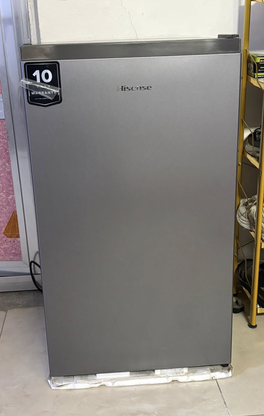 🔹ثلاجة هايسنس 5 قدم 🔹
✔ جديدة ونظيفة تمامًا

✔ لم تُستخدم نهائيًا

✔ هدية ولم يتم تشغيلها

✔ باب واحد – حجم عملي

✔ تبريد ممتاز وموفرة للكهرباء

✔ مناسبة للشقق، الغرف، أو الاستخدام الثانوي

📍 العنوان بغداد الحريه الثالثة 

💰 السعر: 250,000 ألف دينار (بيها مجال بسيط)

للاستفسار مراسلة خاص 🌸


**إذا كنت صاحب هذا الإعلان وتريد حذفه لأي سبب، رجاءا أرسل رسالة إلى الدعم الفني**