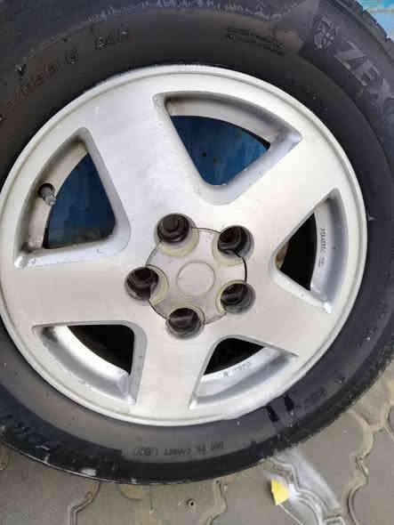 سلام عليكم ويل كب نجمه حجم15 للبيع او مراوس هوه وتايراته سعره 150وبيهن مجال مكاني بصره ***********
