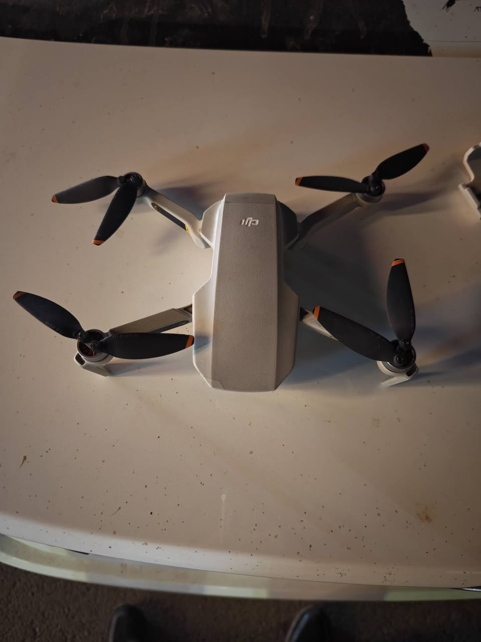 درون dji mini 2مع بطاريتين و رام ما طايره هواي 
السعر 500 الف


**إذا كنت صاحب هذا الإعلان وتريد حذفه لأي سبب، رجاءا أرسل رسالة إلى الدعم الفني**