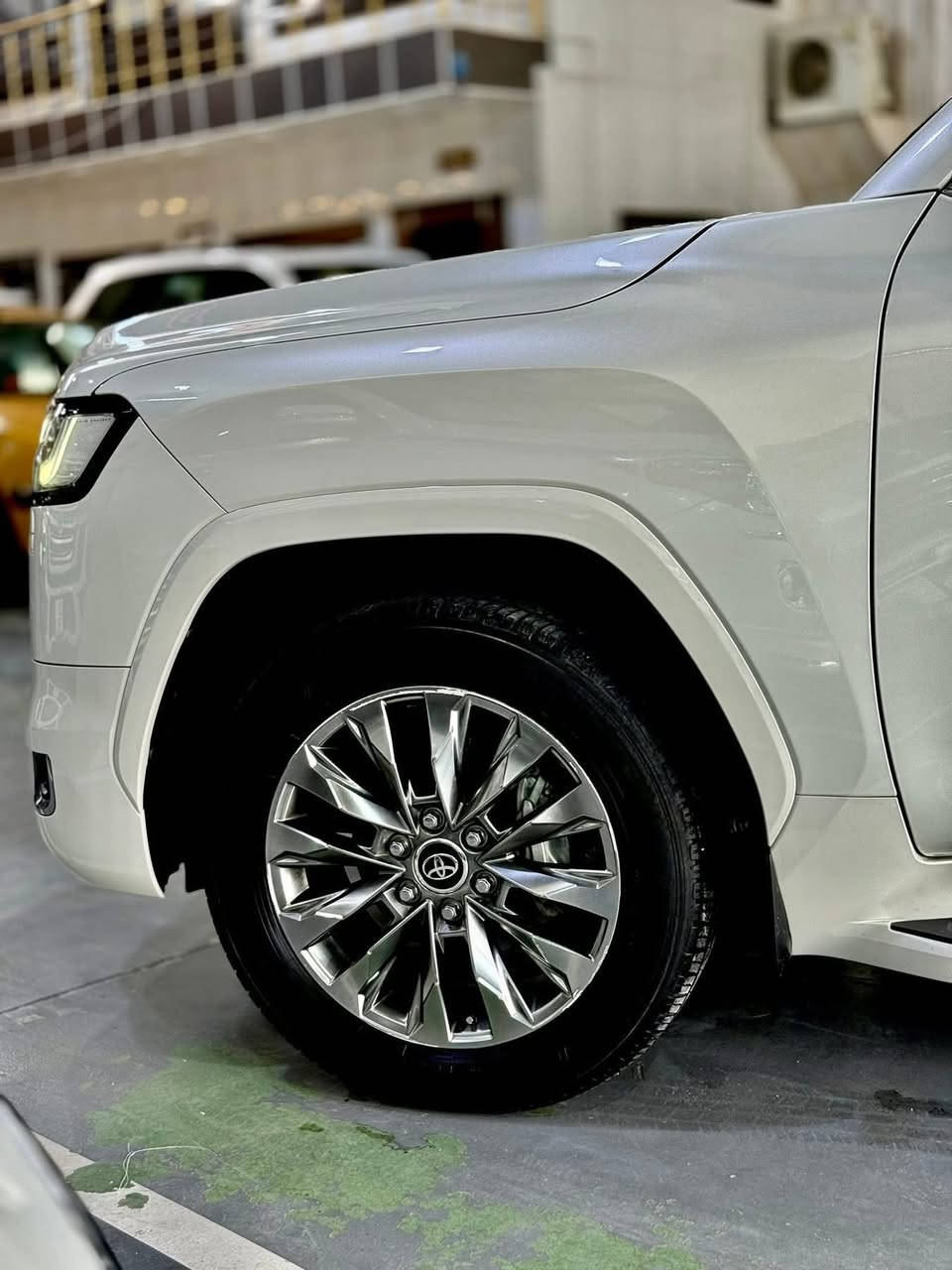 لاندكروز 2023  VXR أربيل
بسمي

سعر 680 $$

كفالة عامة 

تنفس طبيعي 

شاشة 

تطبيق 

كراسي حار بارد

كرسي ذاكر

فول موصفات 

ماشي 42 ألف 

*********** 

مكاني أربيل
