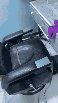 كرسي شبح عدد 3 سعر كرسي الواحد 250 ميز مع فاتوينه عدد 1 سعر الميز 350 ...