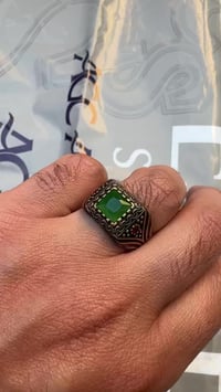 زمرد زامبي طبيعي • مطعم بلياقوت أفريقي • بغداد