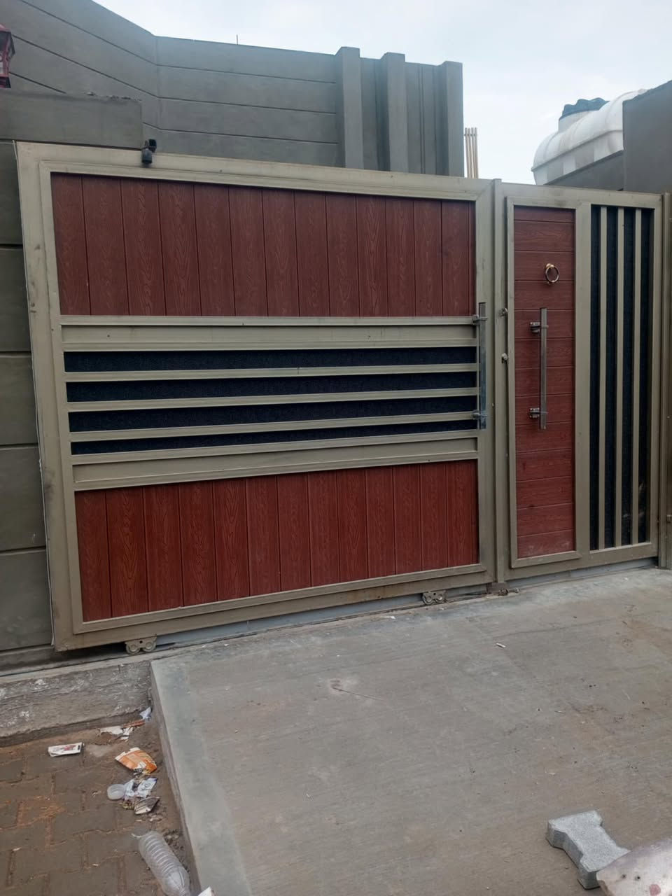 بيبان سلايت 
مكان الديوانية الجلبيه ***********
الاستفسار
