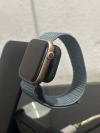 آبل ووتش جيل الخامس • ٤٤مم • بطارية ٨١٪