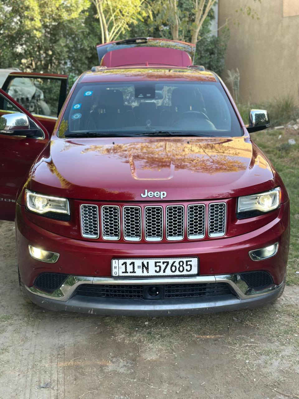 JEEP GRAND CHEROKEE SUMMIT 2014
سلام عليكم 

گراند چيروكي سوميت 

اعلي مواصفات جيب

حجم المكينه : 8 سلندر 5700 

المسافة المقطوعة : 105 ميل فقط

مواصفات

دبل اكسل 4×4

دبلات هواء كهربائي 

شاشه كبيرة

تشغيل عن بعد  بصمه

  دمام خلفي كشنات جلد

كشن السايق ميمري كشنات كهرباء صندوك كهرباء حساسات خلفيه ٣ قطع تبريد اشاير بالمري رادار امامي 5 وضعيات قياده بنوراما فتحتين نظام منحدرات هيترات بالكشنات 

كشنات الامامية تبريد ويل كب كروم ملكي لايتات لد متحركة جميع الجهات مع الستيرن بكلايت لد كشافات بصمة ابواب

فول مواصفات 1/1

📍مكان النجف

السعر 195 بيها مجال واني خادم

سياره بغداد بأسمي تحويل نفس يوم

 *********** 📞
