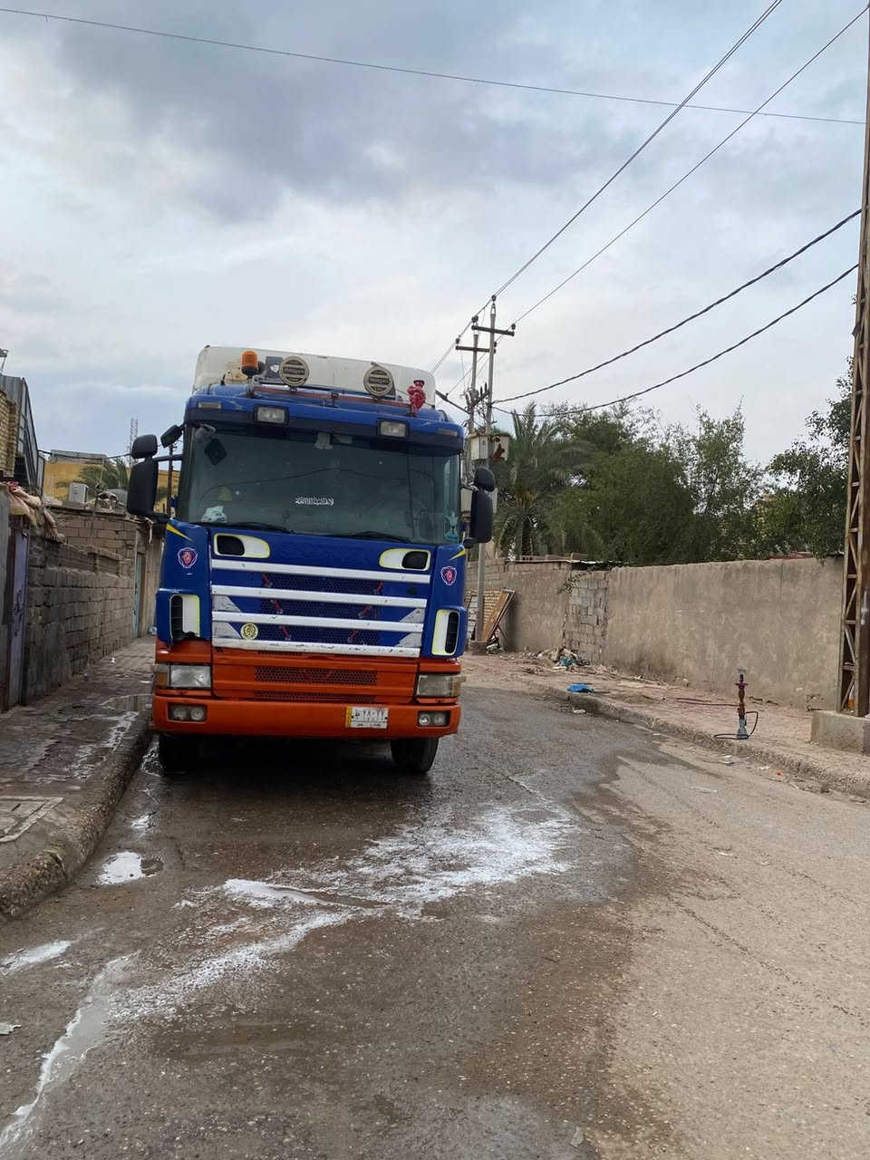 السلام عليكم اخوان سكانيا 2003اصل عكرب ابلاد مكينه 6انجگتر 420 گير 3*3 مجموعه كتر 2000 بدي حوضي رقم بغداد السنويه نهايتها الى 28شرط تحويل ثاني يوم السعر المطلوب 290$ وبيها مجال اخوان انا مكلف بالنشر هاذ رقم راعيها وخابره وفتهم منه باقي التفاصيل وشكرا ***********
