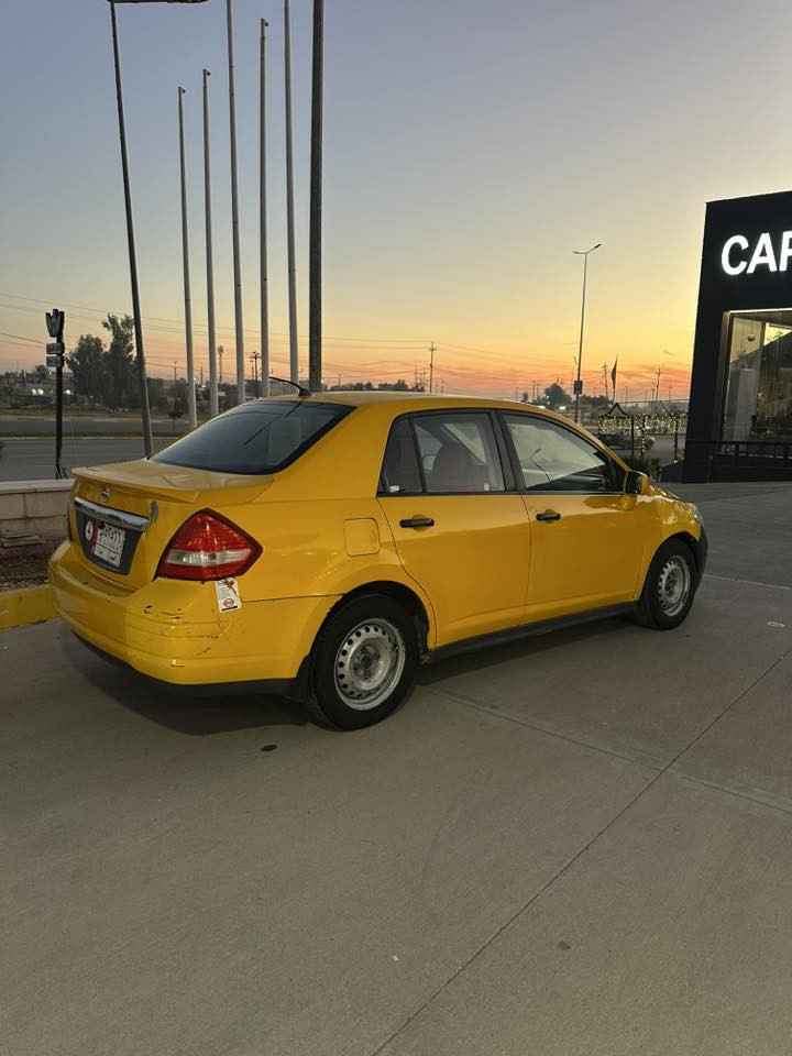 نيسان موديل 10سنويه لحد 27 ظرربسيط نقابه صفر تحويل وين ميريد  سعر 62و بي مجال مكفل بل نشر خابر رقم 
0770 724 5042
