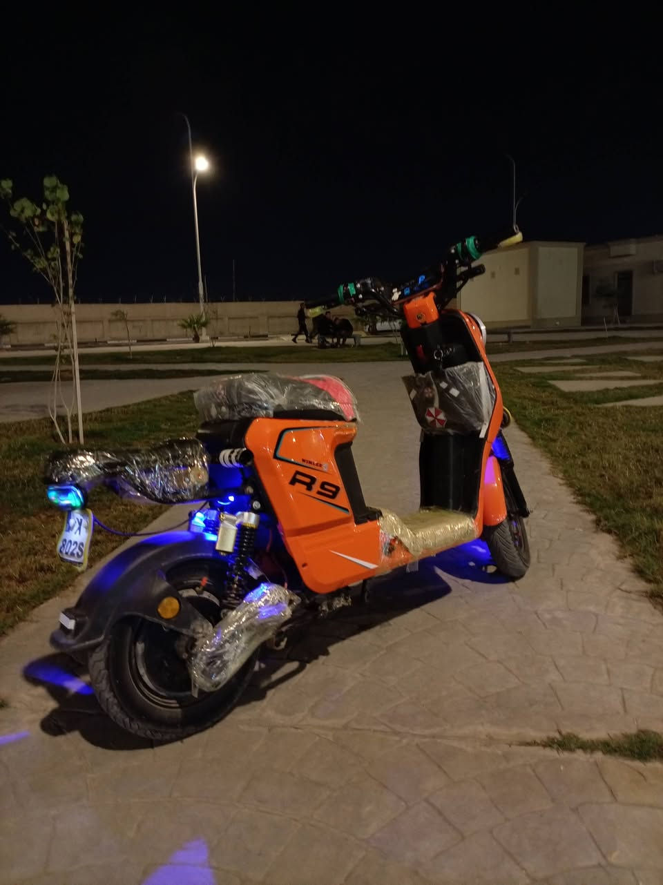 السلام عليكم دراجه للبيع موديل 2025نضيفه بطاريات نضيفات دبل 32 سعر 425وبيهه مجال للشراي عنوان بصره الحيانيه رقم لاستفسار *********** واتساب أو رصيد..
