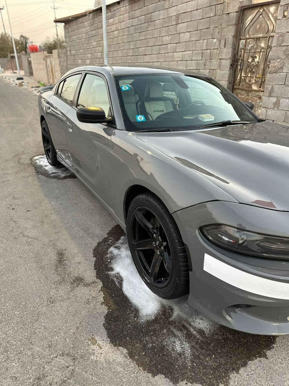 سلام عليكم
جارجر موديل 2017 اصل اصل وارد كندي السيارة مصبوغة عام تغير لون مكينة وكير بشرط مكينة v6 3.6 حادثه بكندا سطحي فقط مدگر خلفي وهنا بالعراق صار بيه باب الخلفي جهة العبري
ومدكر ايضاً جهة العبري الامامي سياره بسمي رقم بغداد الإنكليزي ماشية 240ألف استخدام شخصي مواصفات عاديه حساسات خلفية وشاشة صغيرة سيارة خير ونعمة حداد جديده قبل شهر شاده تايرات جدد وبيه ويل نجمة ابو الخسفه الاصلي السعر 170 وبيه مجال العنوان البصرة/الزبير رقم الهاتف ***********
