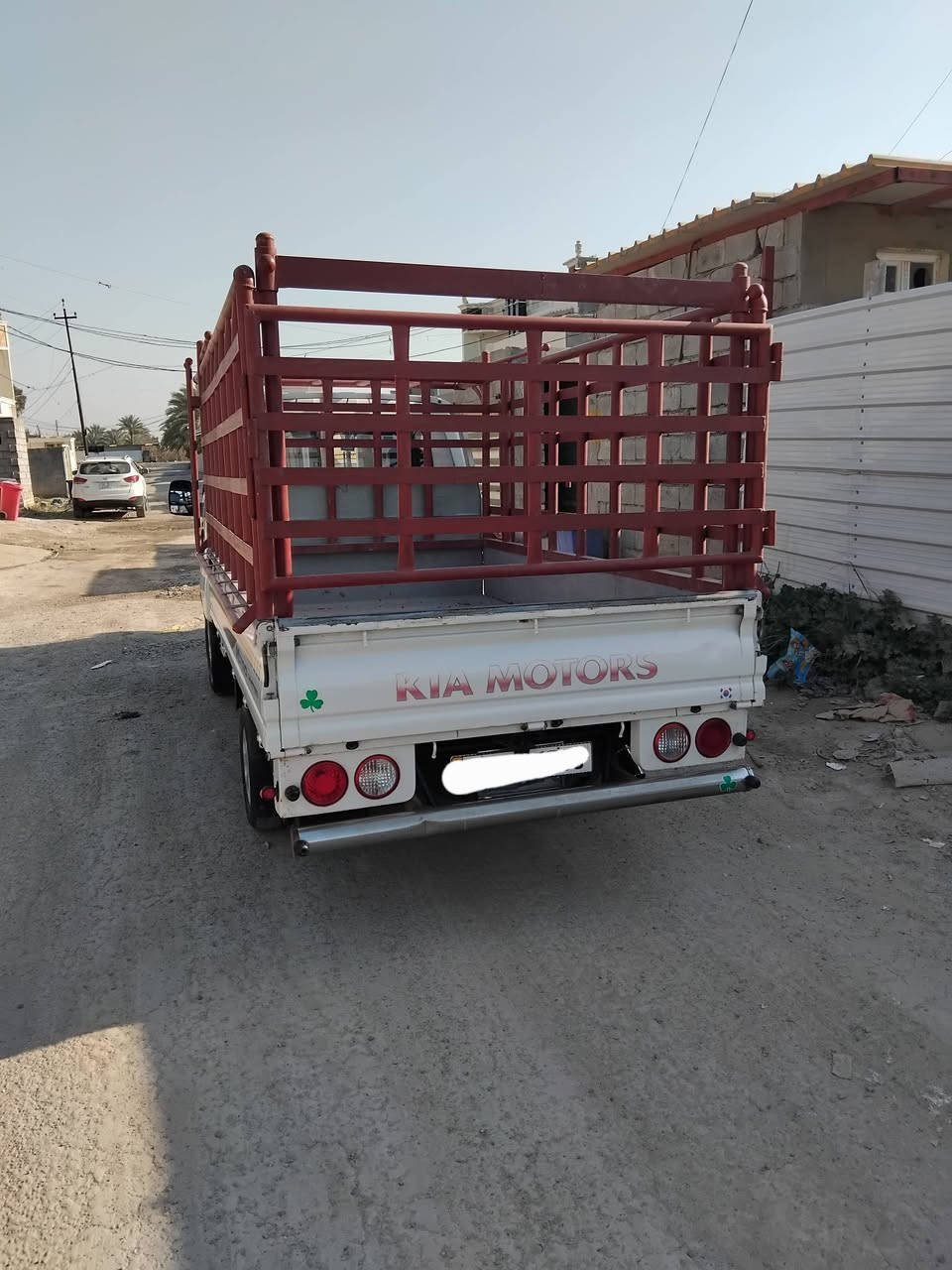 السلام عليكم للبيع كيا بنكو  2700موديل 2016 رقم بابل انكليزي  كفاله عامه صدر جديد  قبل سبوع شديته مكينه كير اكسل مكفول سياره ماشيه 187 حقيقي سياره جديده بمعنى الكلمه مكاني بغداد الدوره الاستفسار ***********
