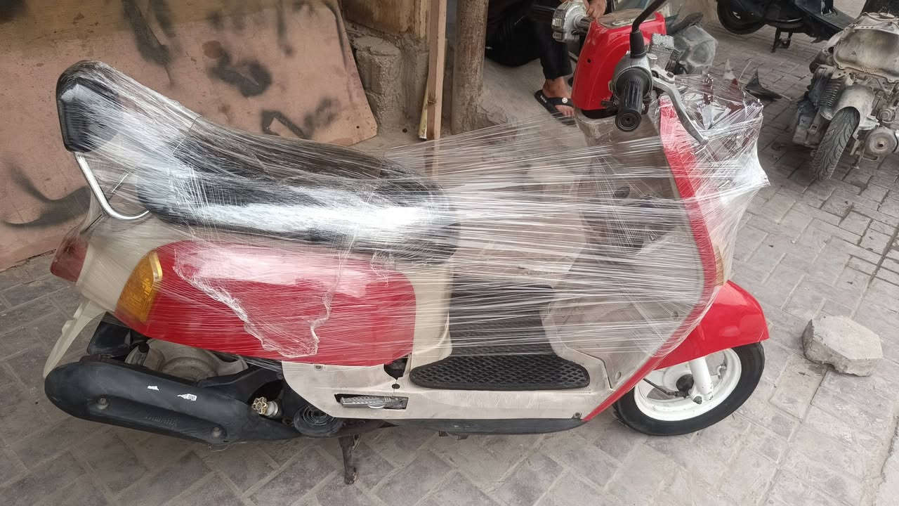 سلام عليكم
ماكس بوليس للبيع 
سلف هندر كهربائيات كله شغال
شرط حاويه وين متريد افحص 
السعر800
وبيه مجااال للطبين
الستفسار ***********
