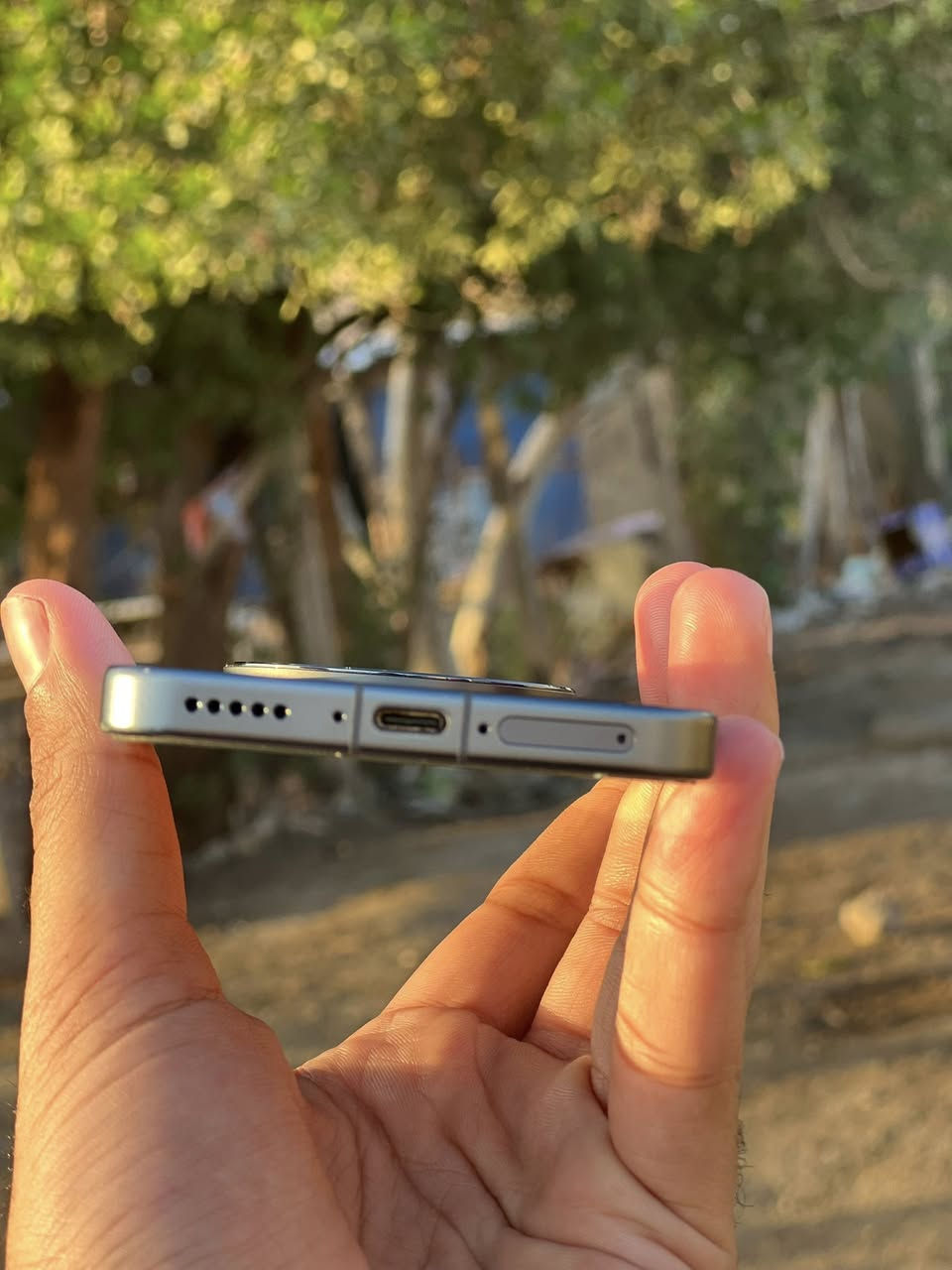 فيفو  x 200برو. مني   اعلى نسخه 
ذاكره   ١ تيرا.بايت
رام ١٦
ويا شاحن فقط 
بدون كارتون 

السعر٧٥٠
مكاني حله 
***********
