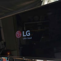 LG • ٣٢بوصة • شغالة