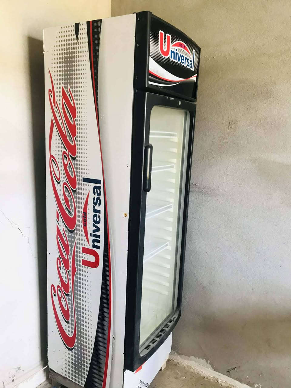 السلام عليكم  
البيع مكلف في اني  النشر 
‏‪0777 938 8292‬‏
 الفيشه 175
الثلاجه 200
