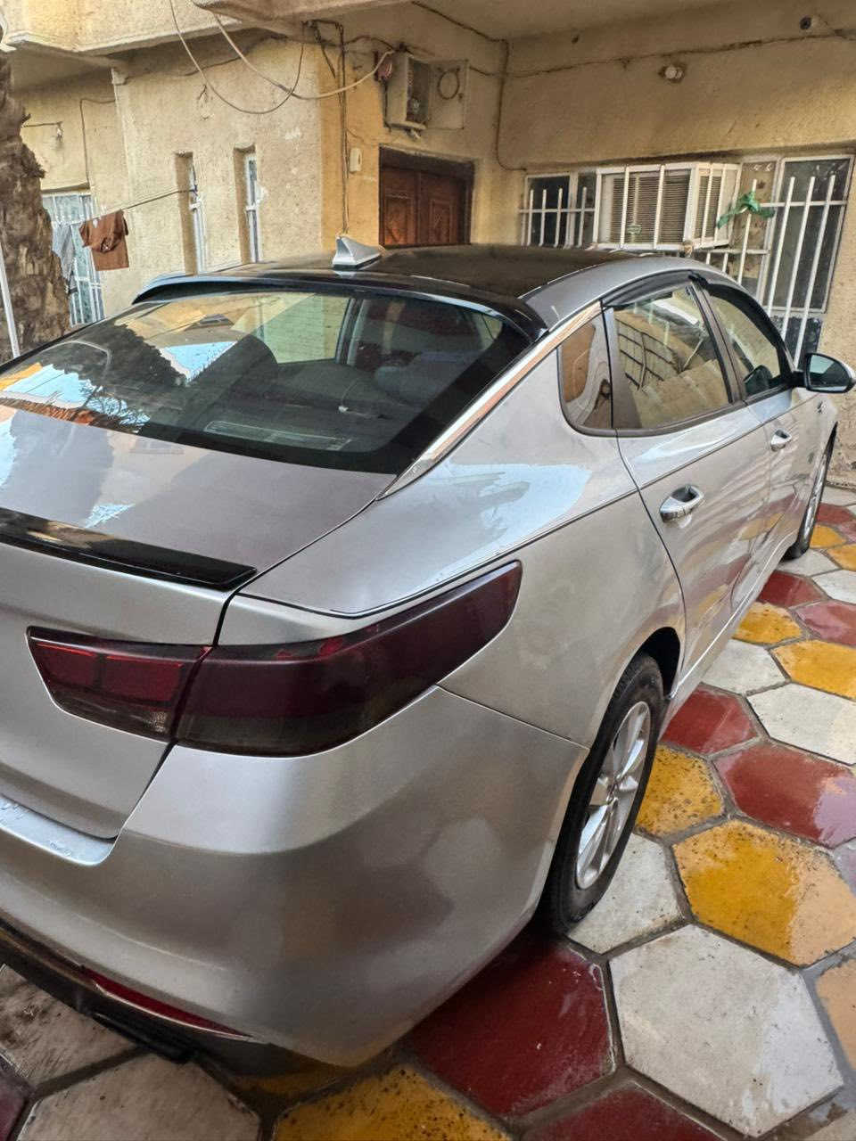 للبيع اوبتيما 2016 رقم قادسية وارد أمريك السياره جاهزه حداديه تبريد تخم تاير كهربائيات اضرار السياره موضحه بالسونار داخل المنشور  // السعر 115وبي مجال   ((مكان السياره ذي قار شطره ))
 الرقم ***********
