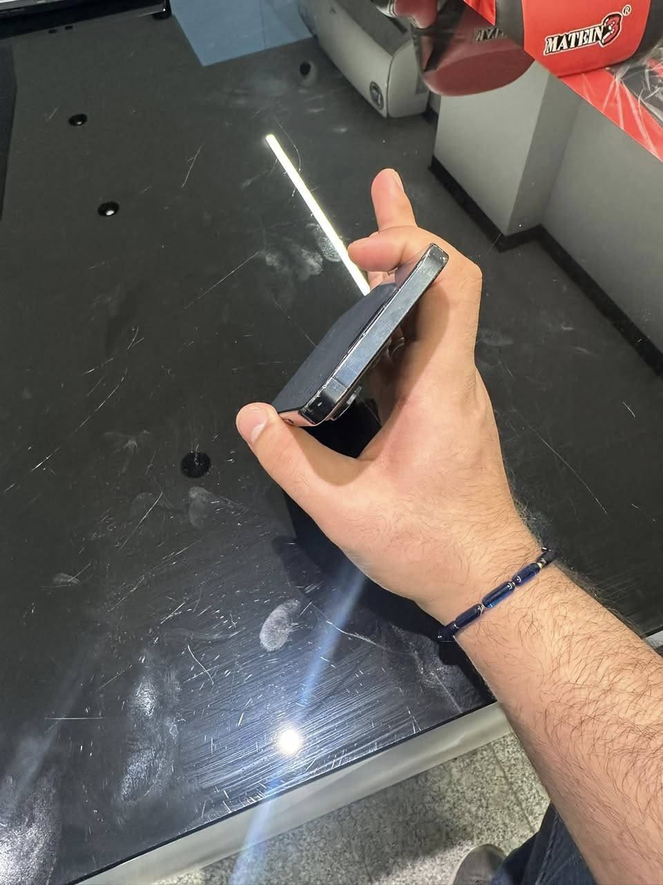 15 برو ماكس للبيع
بطاريه 92 

الجهاز مستبدل شاشه اصليه تفصيخ 

ذاكره 256 

الشاصي مشخط 

الجهاز كامل شغال 

***********

700 الف
