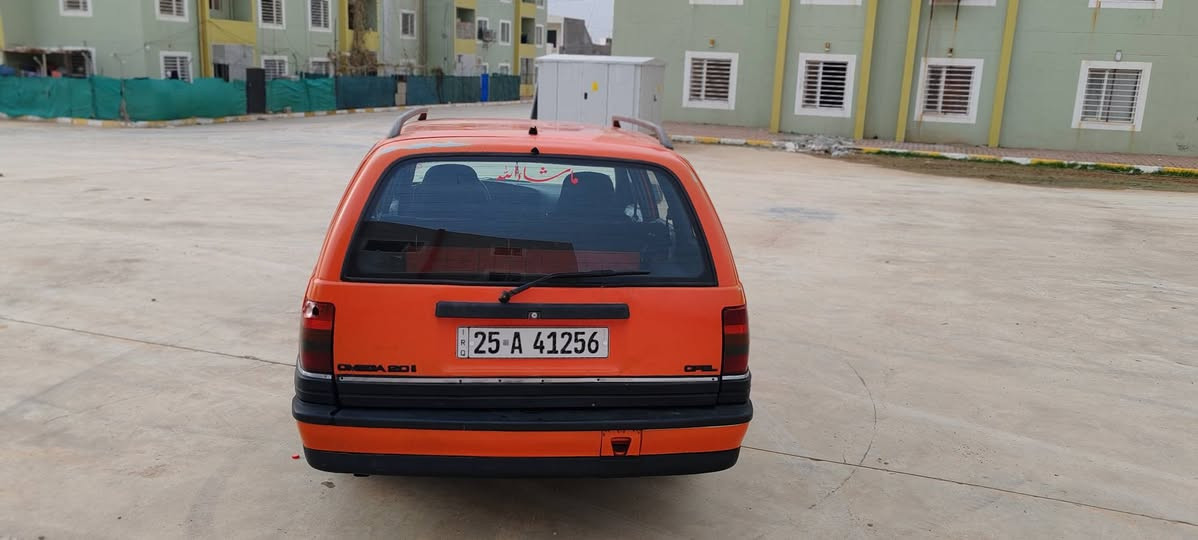 سلام عليكم
سيارا اوميكه استيشن 
موديل 1991 بي 3 قطع سبغ فقط
محرك 20
كير عادي 
رقم سنويه جديد 2030 شرط
 تحويل 
سيارا شرط تحويل ثاني يوم 
اربع تاير وا ويل جديد
صدرامامي والخلفي شرط
كهربائيات كلة شغالة تتفيه شغال 
أذا شراي خابر عنوان كركوك 
*********** 
***********
