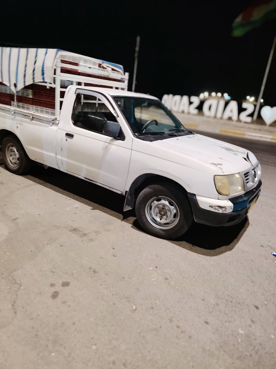 ام نیسانە بوفروشتن شیون کلار سعری 56 گلا ***********
