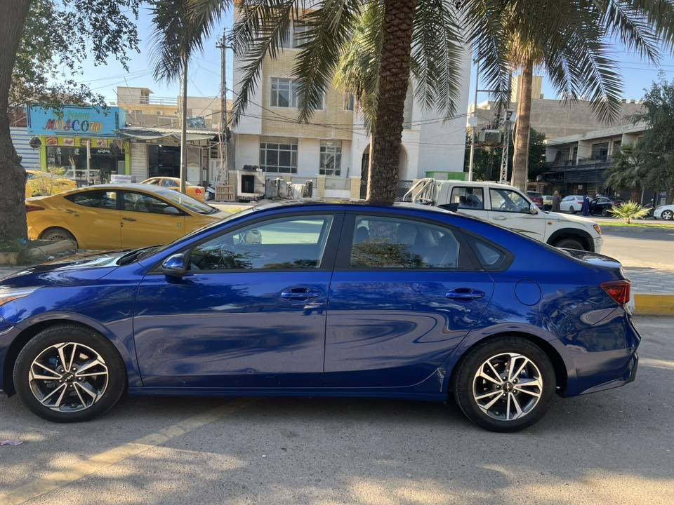 كياء فورتي موديل 23
رقم أربيل عندي وكالة عامه سنويه تنتهي 28
ماشي 58ميل 
تحكم ستيرن جهتين 
كأمره دواره 
شاشه كبير 
شاشة عطلات  
ثلاثة انظمه قيادة 
تدفه تبريد 
وقوف ذاتي 
رادر 
كير ومكينه مكفوله 
حادثة فقط جاملخ ايمن  مبدل بامريكا بدون ايرباك 
مكان السيارة الكاظمية 
 واتساب موجود ***********
147سعر وبيها مجال
